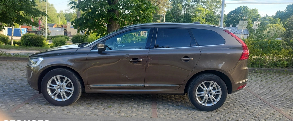 Volvo XC 60 cena 62300 przebieg: 140000, rok produkcji 2013 z Starachowice małe 352